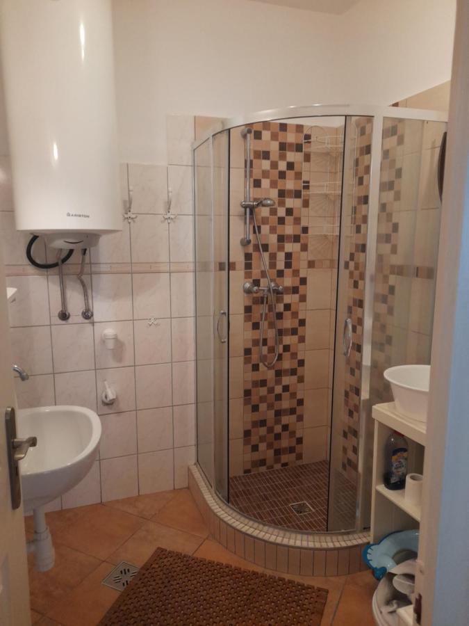 Thermal Apartman Tiszafuered Exterior foto